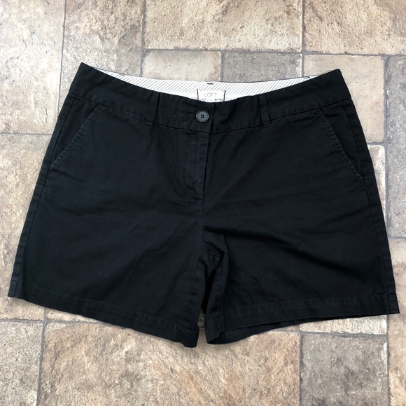 LOFT Pants - Ann Taylor LOFT Black Riviera Shorts Size 10